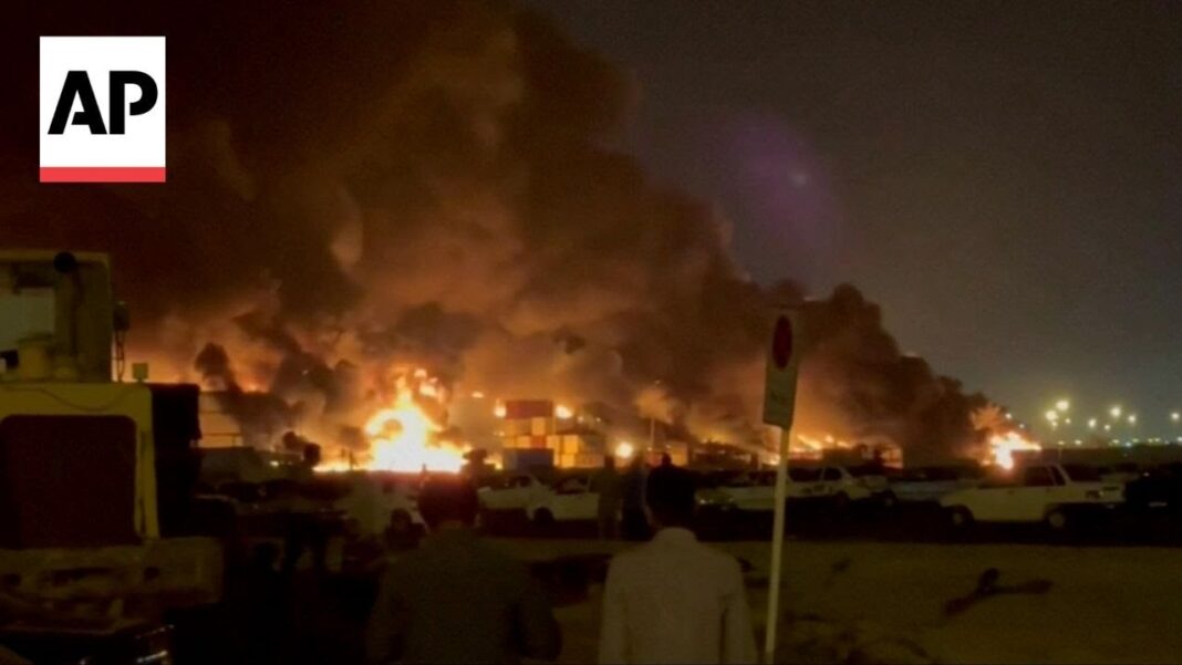 Iran : une explosion massive fait 25 morts et environ 800 blessés dans un port du sud