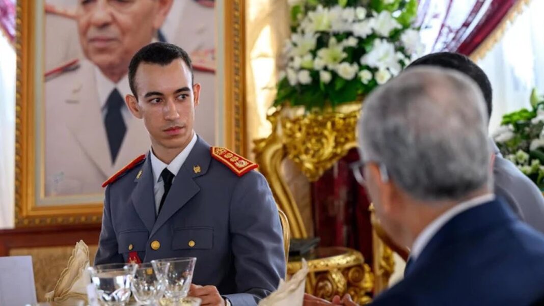 Le Prince Héritier Moulay El Hassan préside le déjeuner offert par le Roi à l’occasion du 69e anniversaire des FAR