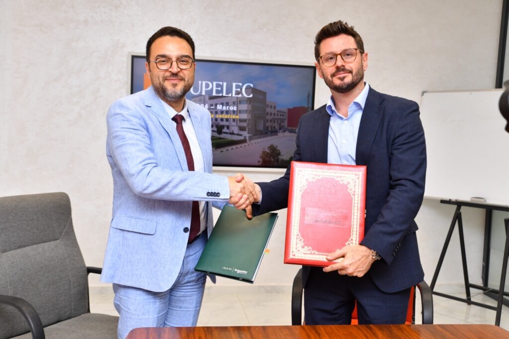 Schneider Electric et GROUPELEC annoncent un partenariat industriel pour la fabrication locale de solutions électriques 1 Schneider Electric GROUPELEC