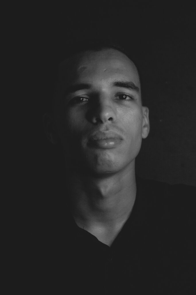 ImagineTaVille : la Fondation Attijariwafa bank consacre de jeunes talents pour un art engagé 3 Portrait Aymane Ait yahya 3eme prix