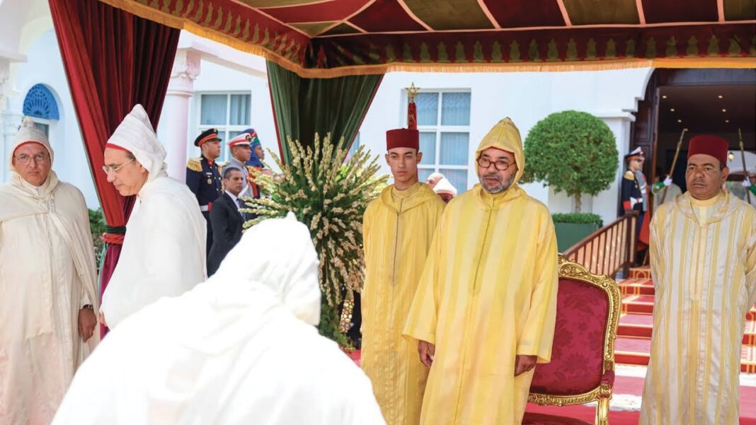 Le Roi préside une réception à l’occasion de la Fête du Trône