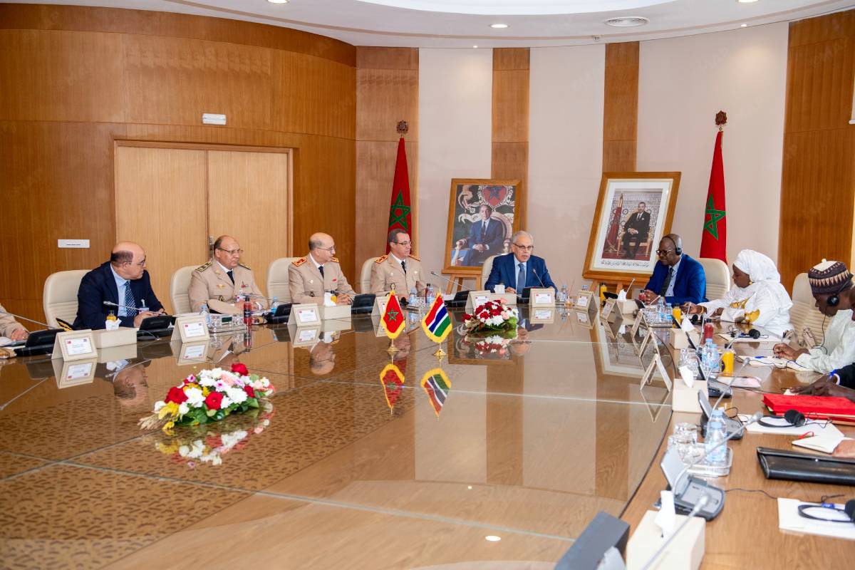 Le Maroc et la Gambie signent un accord de coopération militaire à Rabat