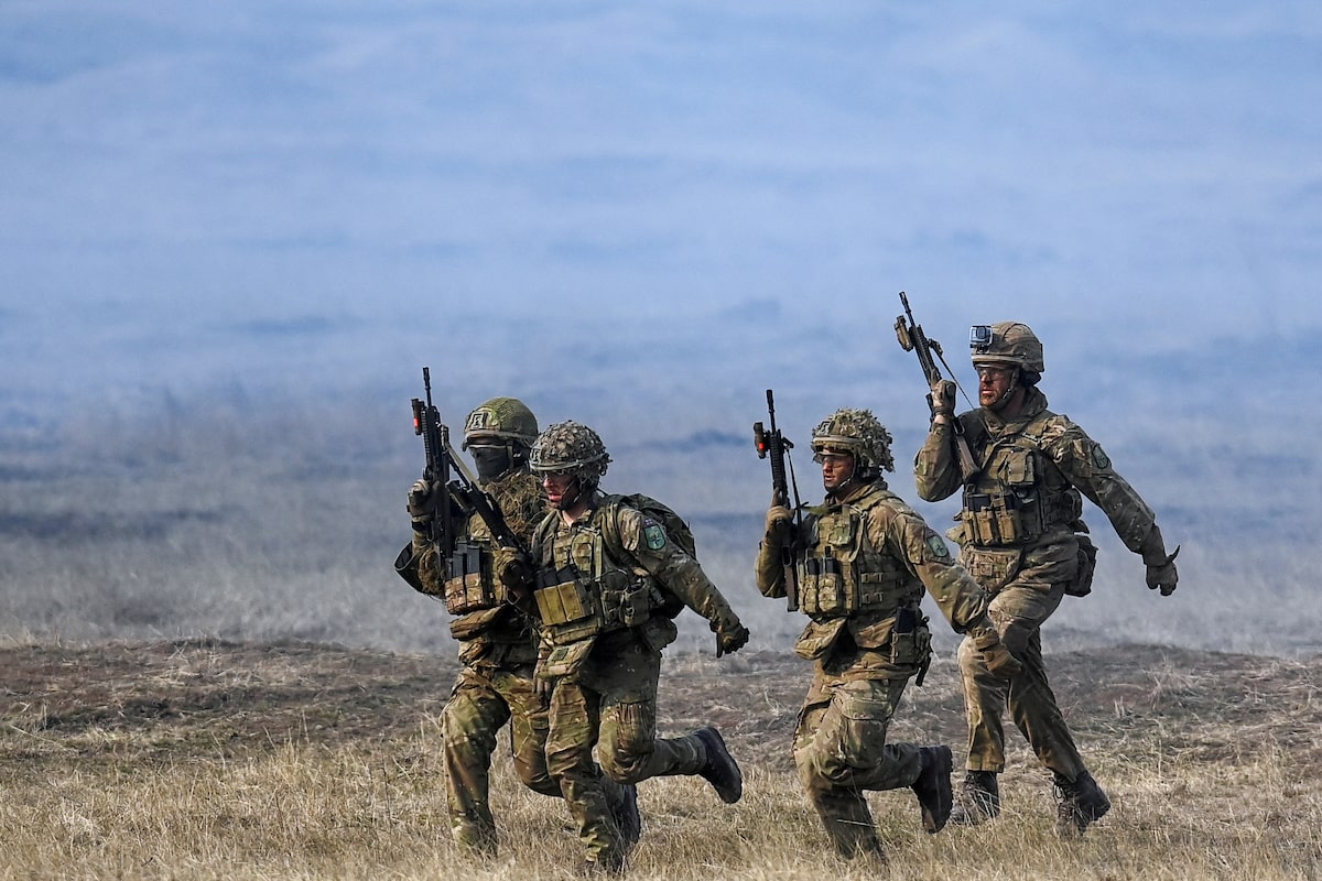 États-Unis : réduction partielle des troupes sur le flanc Est de l’OTAN, la Roumanie en expectative