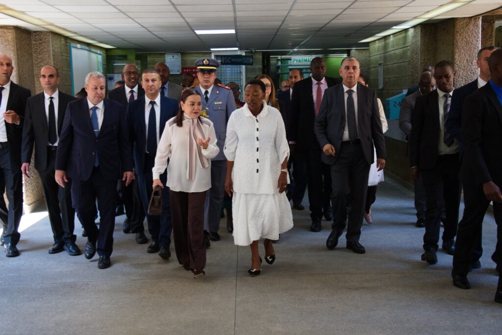 Lalla Asmaa et la Première Dame du Kenya lancent à Nairobi la 4e phase du programme «Unis, on s’entend mieux» 1 Lalla Asmaa Kenya 2