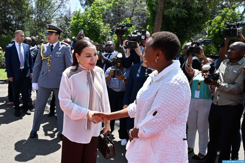 L’Afrique du « Maâqoul » : Lalla Asmaa et Mama Rachel Ruto redonnent l’ouïe à 70 enfants kényans 6 Lalla Asmaa Kenya 21