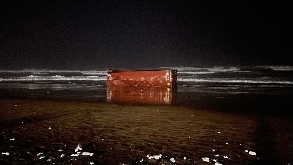 Fermeture du port de Casablanca après la chute de 85 conteneurs : un nouvel épisode dans une crise portuaire déjà critique 1 Ionikos 2