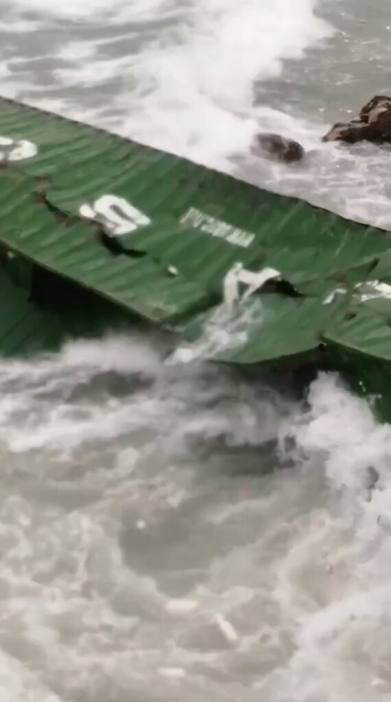 Fermeture du port de Casablanca après la chute de 85 conteneurs : un nouvel épisode dans une crise portuaire déjà critique 3 Ionikos 6