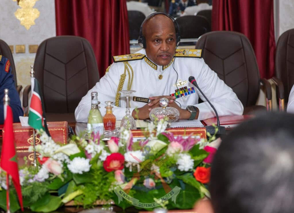 Coopération militaire : le Maroc et le Kenya examinent un accord de défense et renforcent leurs échanges 10 FAR Charles Muriu Kahariri 10