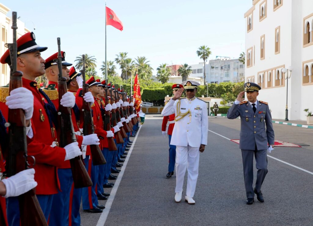 Coopération militaire : le Maroc et le Kenya examinent un accord de défense et renforcent leurs échanges 2 FAR Charles Muriu Kahariri 2