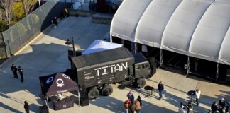 Palantir plaide pour un service national obligatoire aux États-Unis : vive polémique