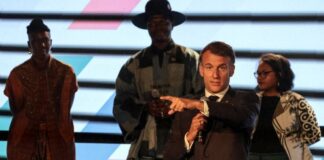 Au Kenya, Emmanuel Macron recadre une salle trop bruyante : « C’est un manque total de respect »