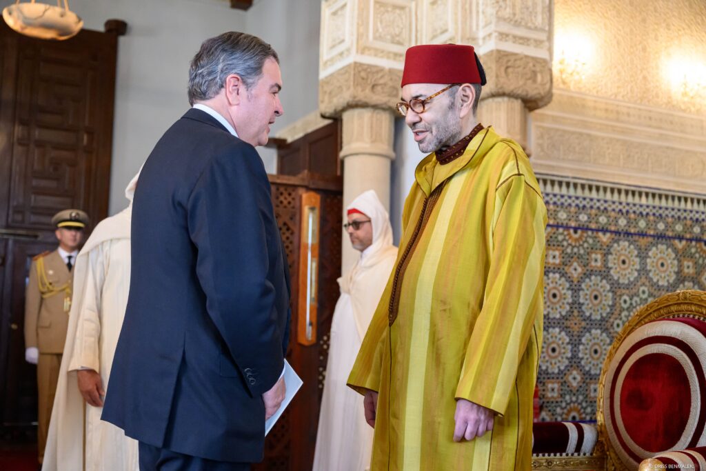 Le Roi Mohammed VI reçoit le nouvel ambassadeur français Philippe Lalliot aux côtés de ses homologues américain et européen et neuf autres ambassadeurs 1 Mohammed VI Duke Buchan