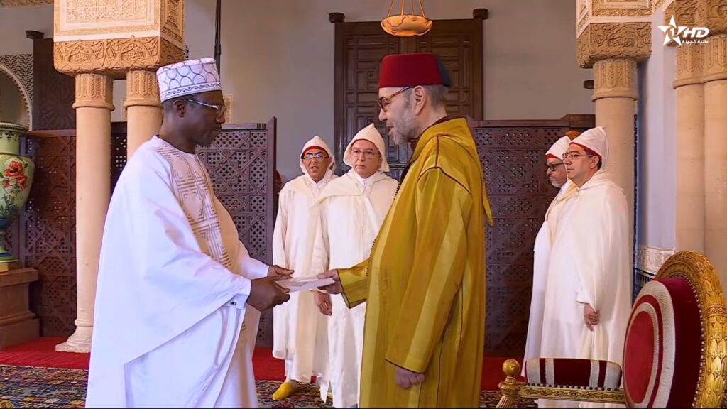 Le Roi Mohammed VI reçoit le nouvel ambassadeur français Philippe Lalliot aux côtés de ses homologues américain et européen et neuf autres ambassadeurs 6 Mohammed VI Foday Malang