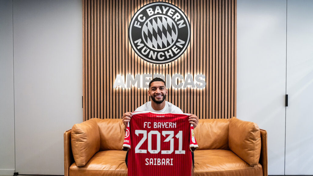 02 transfer ismael saibari fcbayern 260701 fcb.jpg