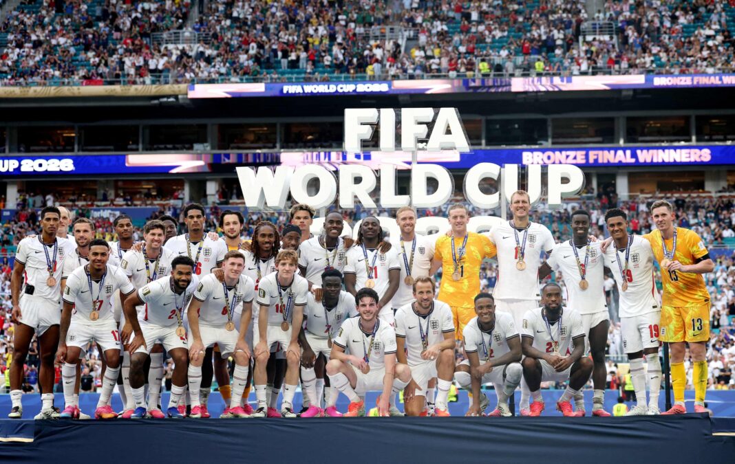 Saka humilie Mbappé et la France ! Le triplé de folie qui se termine en carnage 6-4 pour l’Angleterre Saka humilie Mbappé et la France ! Le triplé de folie qui se termine en carnage 6-4 pour l’Angleterre