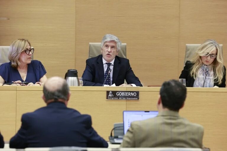 Sebta : l’Espagne va renforcer la frontière avec des digues prolongées, des drones et des bouées permanentes