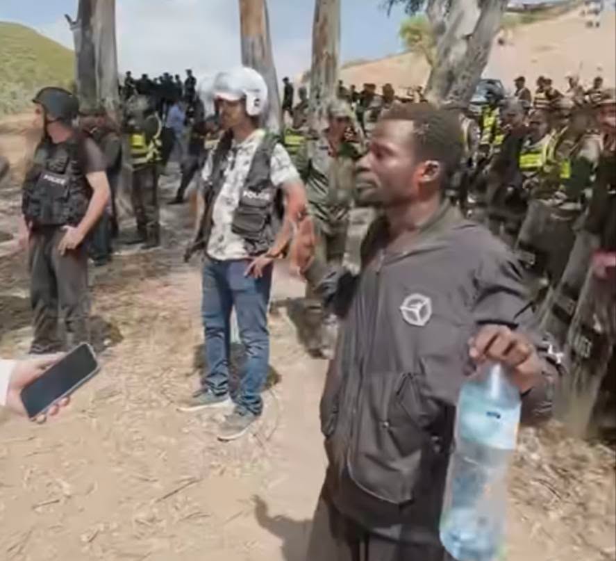 Ceuta : 300 migrants signalés, 148 interceptés et 61 personnes arrêtées 8 Sebta 1508 9