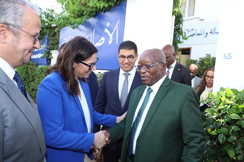 Une femme à la tête du gouvernement, des générations de Marocaines dans la mémoire de Younes Maamar 1 zuma PAM 2