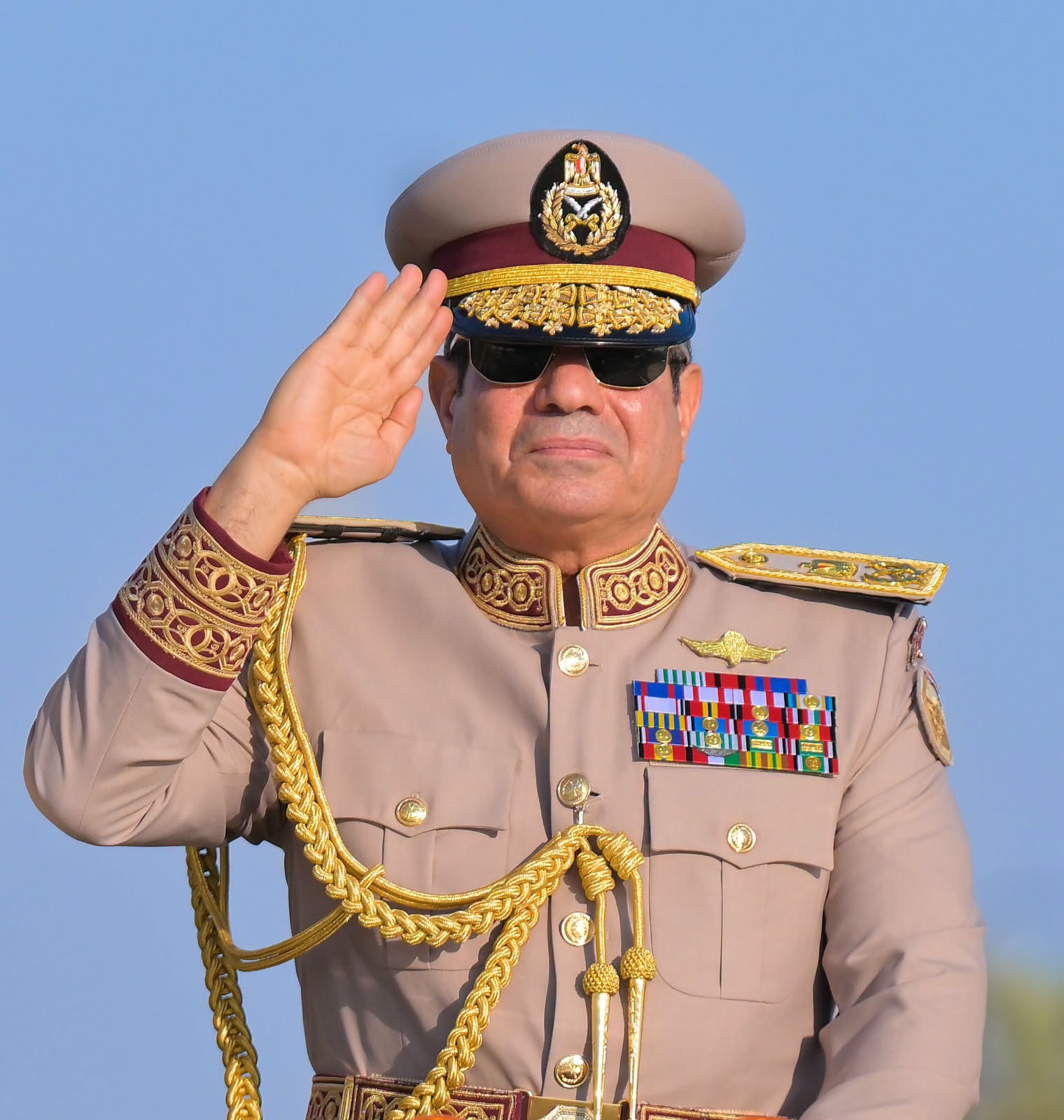 moyen-orient 20 Al-Sissi devient « Al-Zaïm » : le titre de Nasser, la guerre en toile de fond