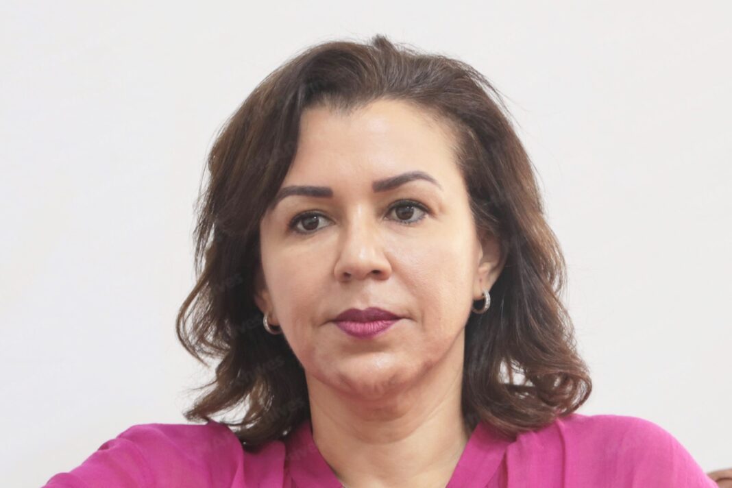 Aïcha Guellaa : une avocate et ancienne députée chargée de la Réforme de l’administration Aïcha Guellaa : une avocate et ancienne députée chargée de la Réforme de l’administration