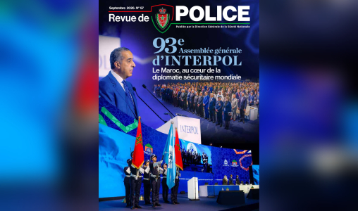 Couverture de la Revue de Police, numéro 57 de septembre 2026, consacrée à la 93e Assemblée générale d’INTERPOL.